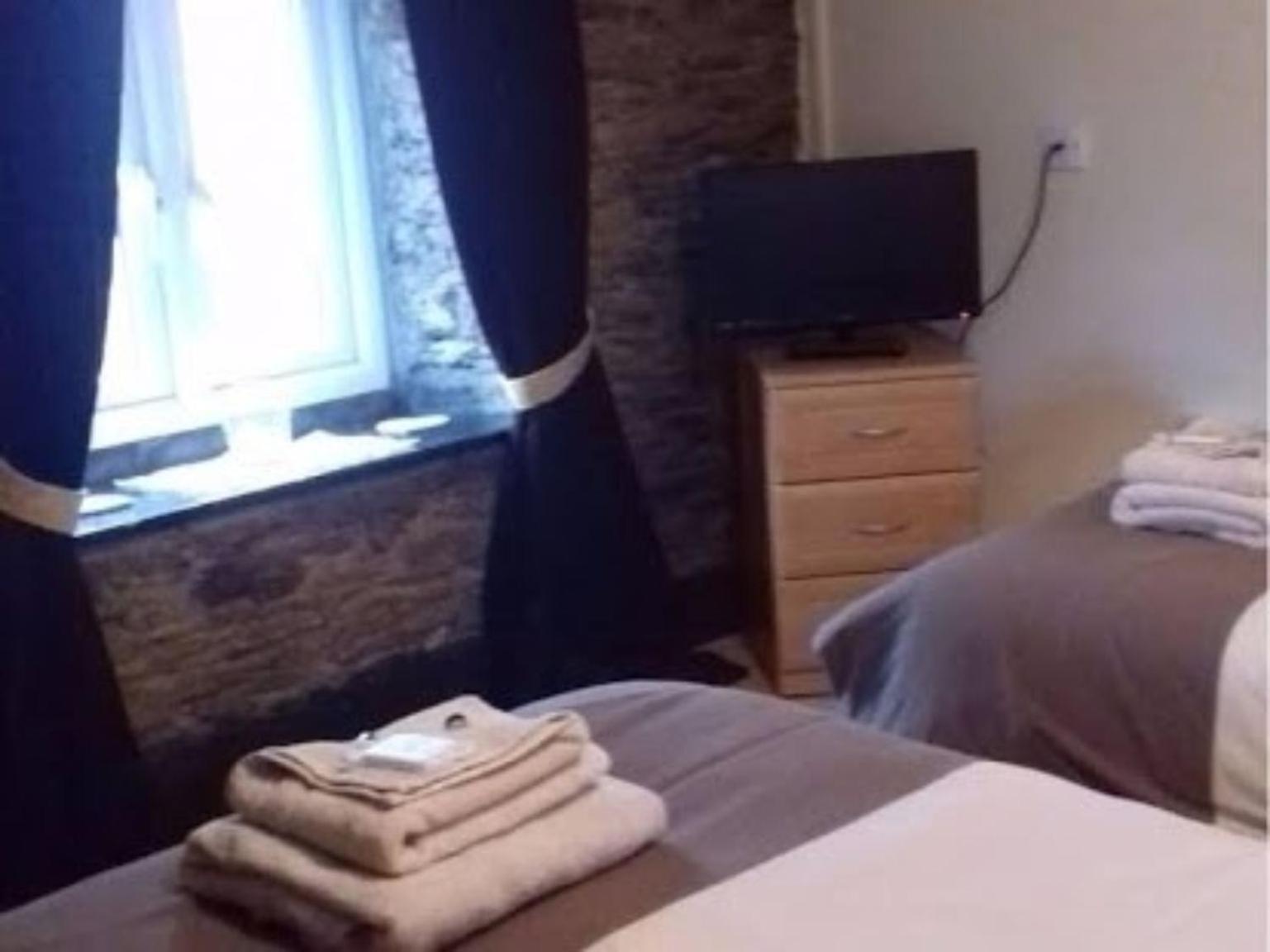 The Dolphin Inn Kingsbridge  Room photo