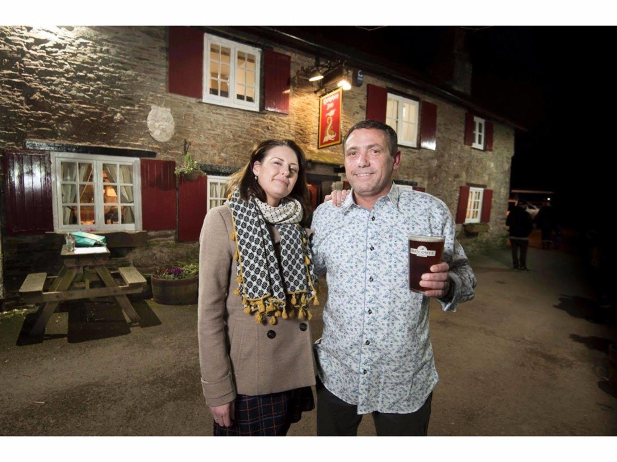 The Dolphin Inn Kingsbridge  Exterior photo