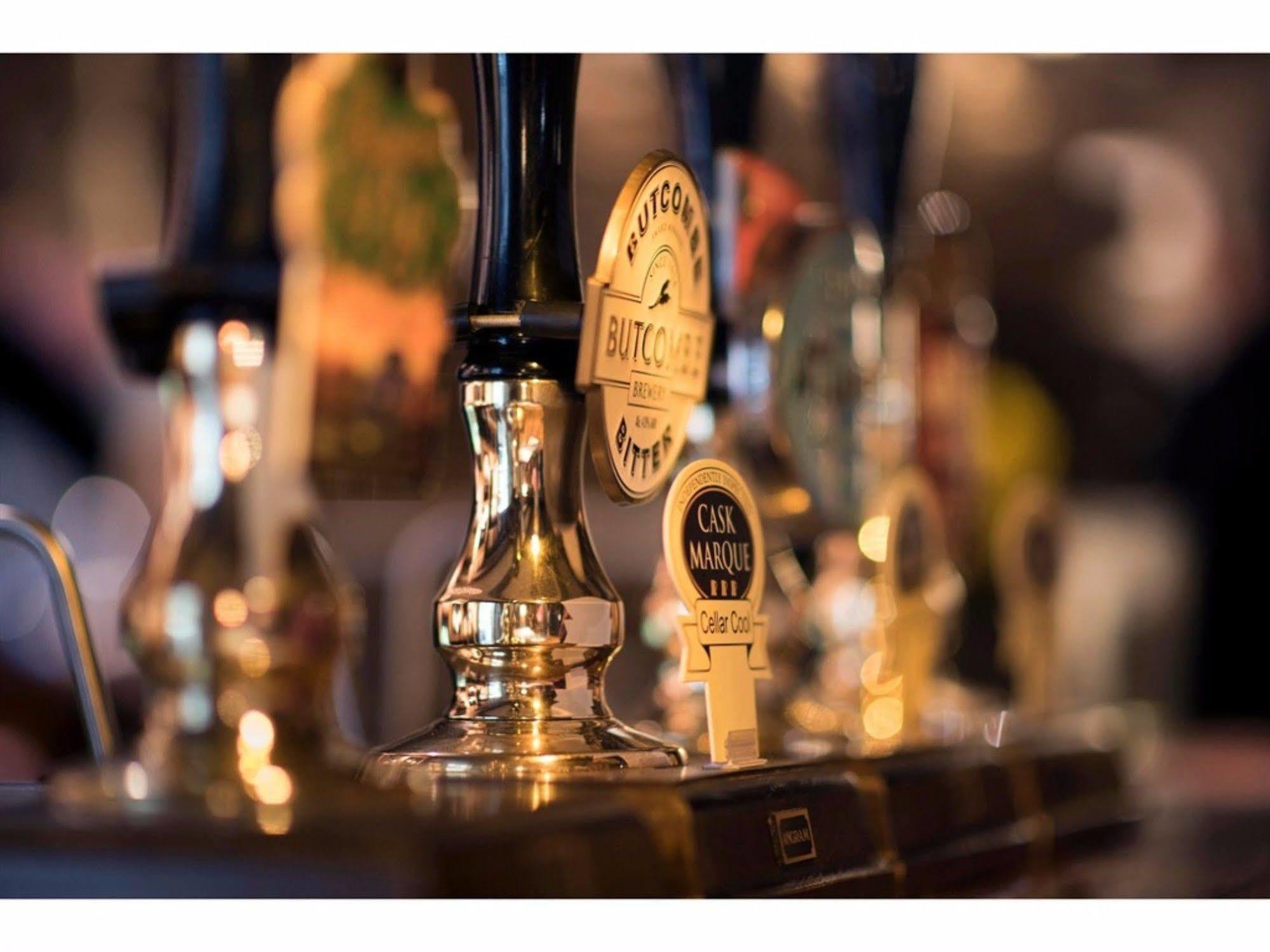 The Dolphin Inn Kingsbridge  Exterior photo